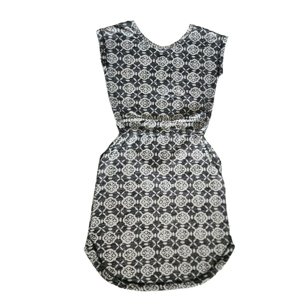 T By Talbots Women's Gray/White Tile Print Double V-Neck Terry Dress Size XS - Picture 3 of 10